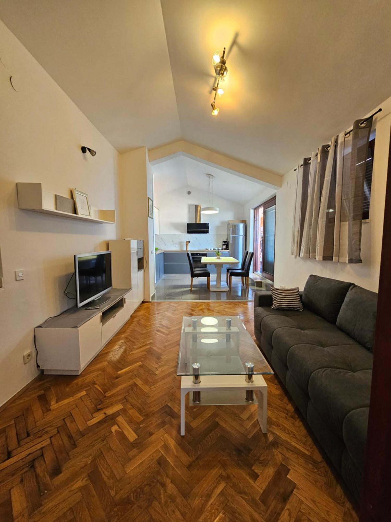 Apartman Sea View Vantacici Exteriér fotografie